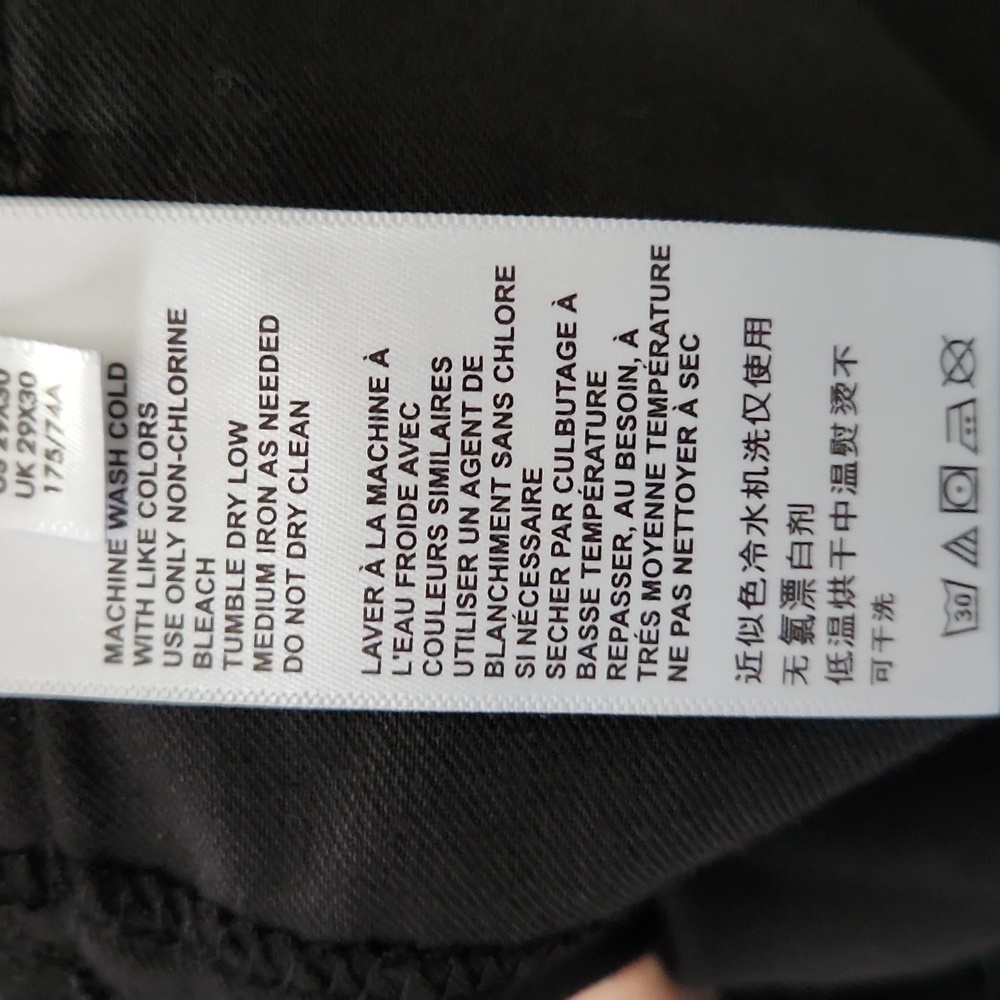 Urban Outfitters BDG Dad Slim Taper Fit / Black Jeans - Picture 12 of 13